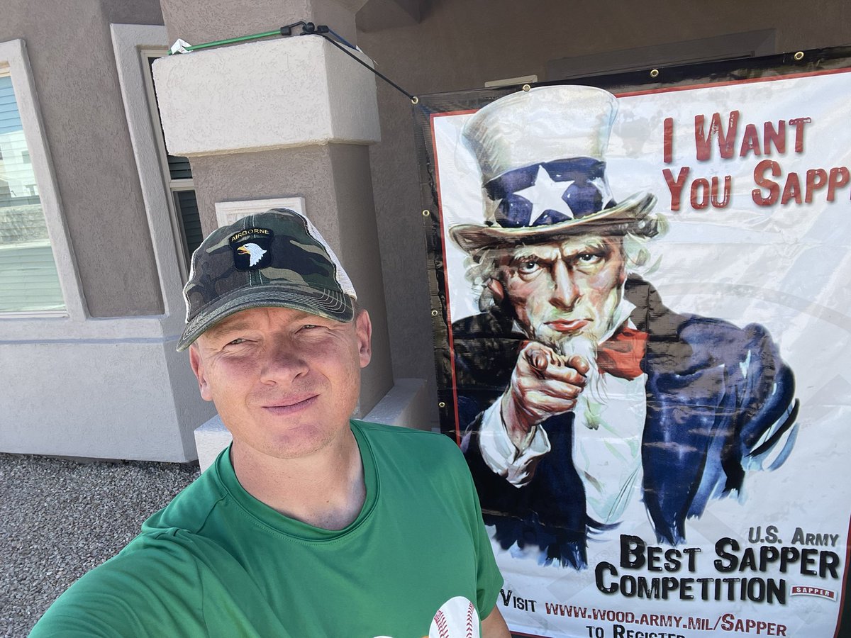 SapperNacho's tweet image. Now that the Catalina Wine mixer…I mean, the Engineer Ball is over, I can take down this banner.
Congrats to @101stAASLTDIV on #BestSapper!
Hey @82ndABNDiv, I thought you guys were “THE” division?
@USAEnReg @USACEHQ 
Time for an afternoon jog!