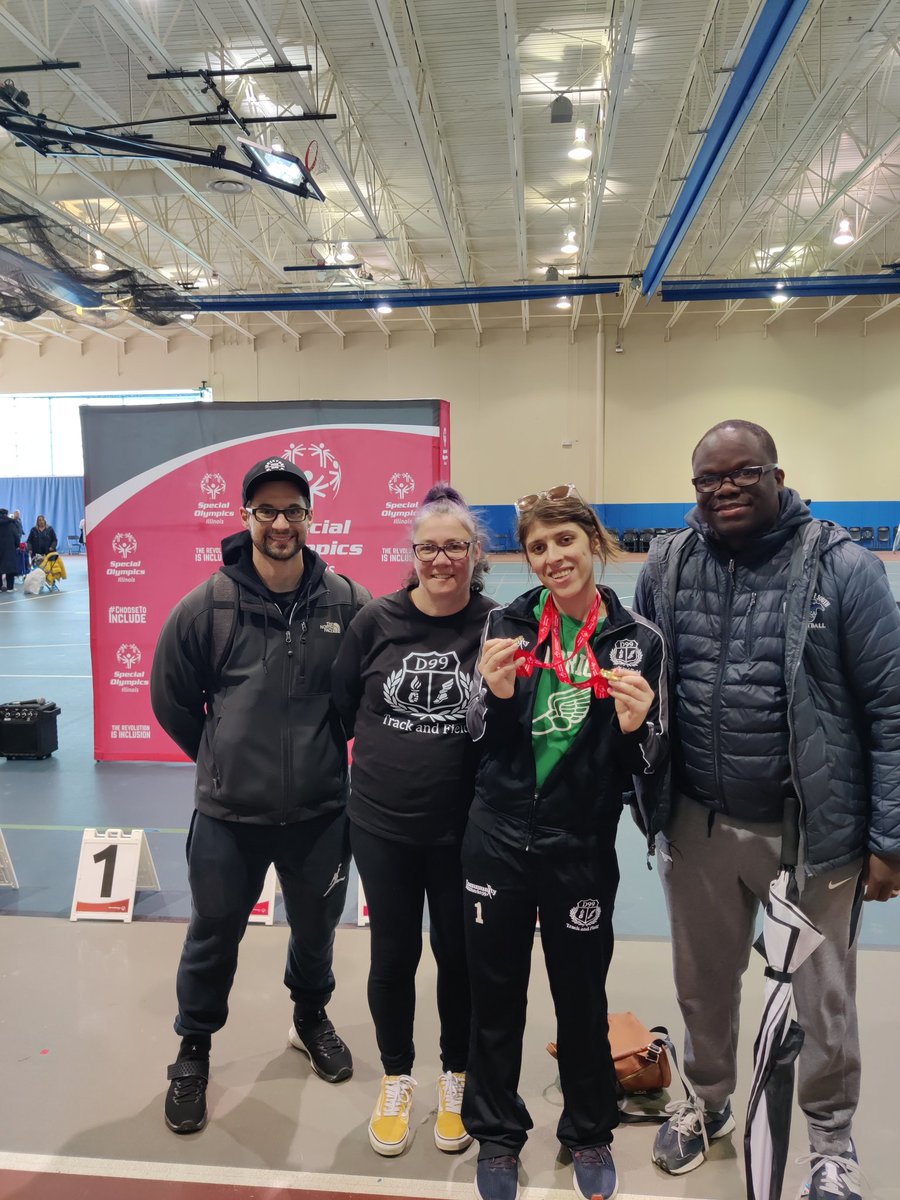 D99TF's tweet image. Congrats to @Transition99 alum Angelina on earning two gold 🥇 medals today!