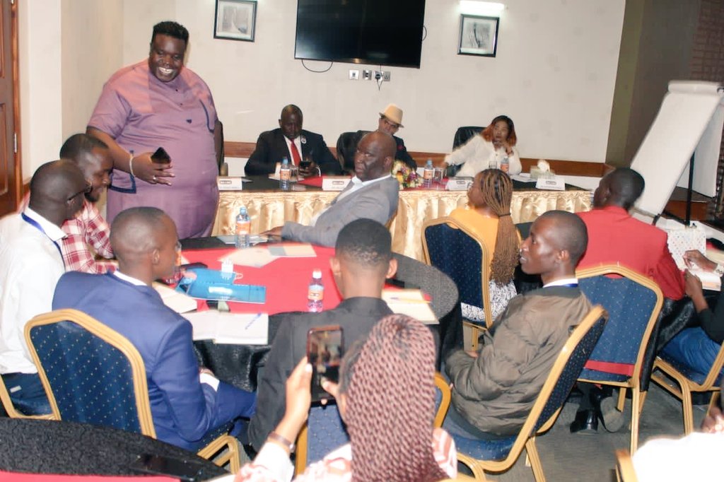kucsaaorg's tweet photo. Across history some of the greaters people have had the greatest teachers. Socrates taught Plato, Plato taught Aristotle and Aristotle taught Alexandria the Great. Today @DrSechere, @LDKhan_Nairobi @jessemwas @Apostle Evans Ababu taught KUCSAA leaders. The future became greater. https://t.co/LGlAETtLLI