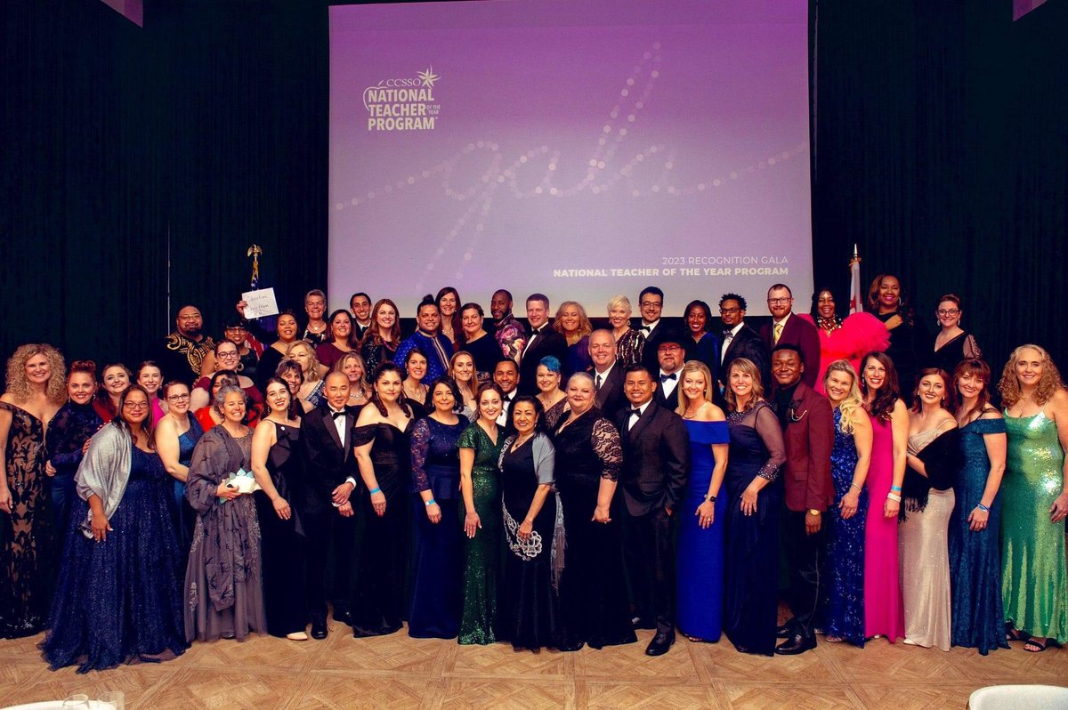 What an incredible week! 
The <a href="/CCSSO/">CCSSO</a> did a fantastic job recognizing the educators in #ntoy23 cohort - I couldn’t help but beam with pride. Every educator deserves to feel supported and celebrated! Thankful for an amazing week of opportunities! #washingtonweek