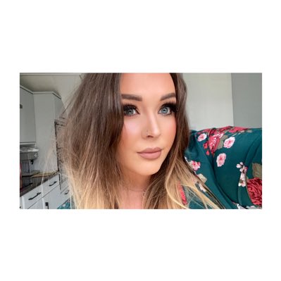 LauraMcLean__'s tweet photo. #NewProfilePic https://t.co/nsAZh9iN89