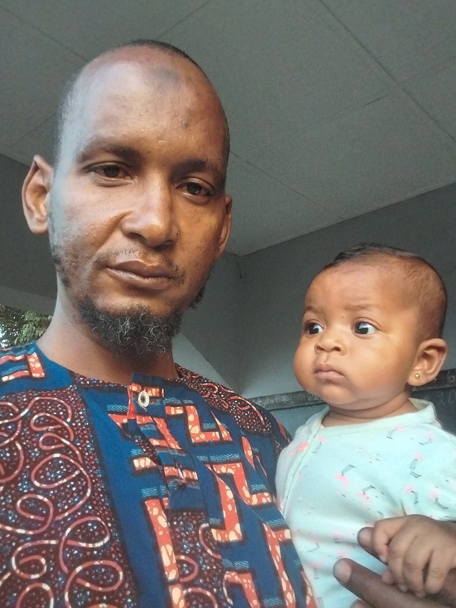 anelvision1's tweet photo. Avec ma mère néné oumou Koultoumy https://t.co/RR2F7qdLjo