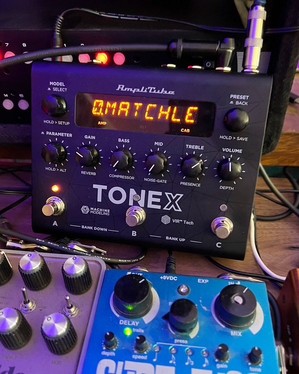 TomoJustFunky's tweet photo. I was playing through this at @timpierceguitar studio. What setting do you use?  @ikmultimedia @amplitube_ik #tonex #madeinitaly #amplitube #amplitubetones #timpierce #tomofujita #la #lastudio #music #guitar https://t.co/cI15lw2sOU