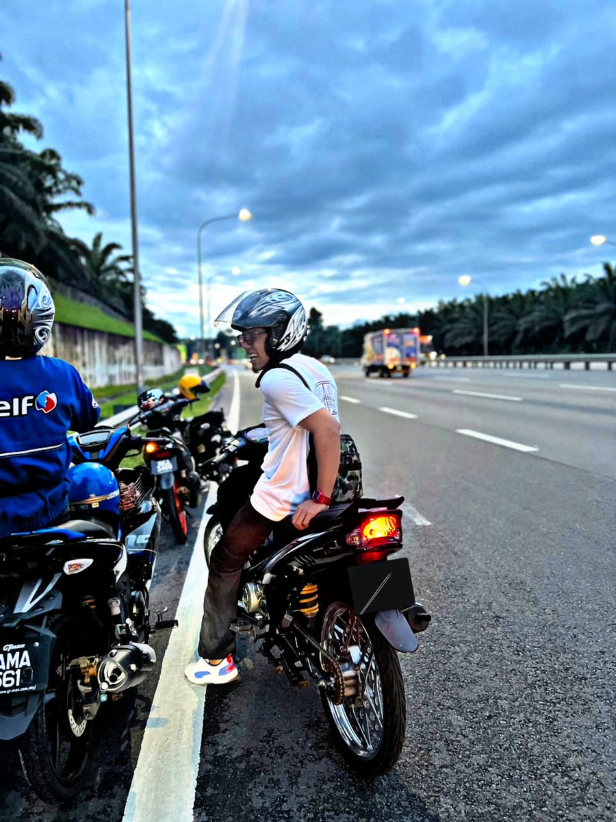 Mrpelik_'s tweet photo. ✌🏼 https://t.co/aPYXXf9EEG