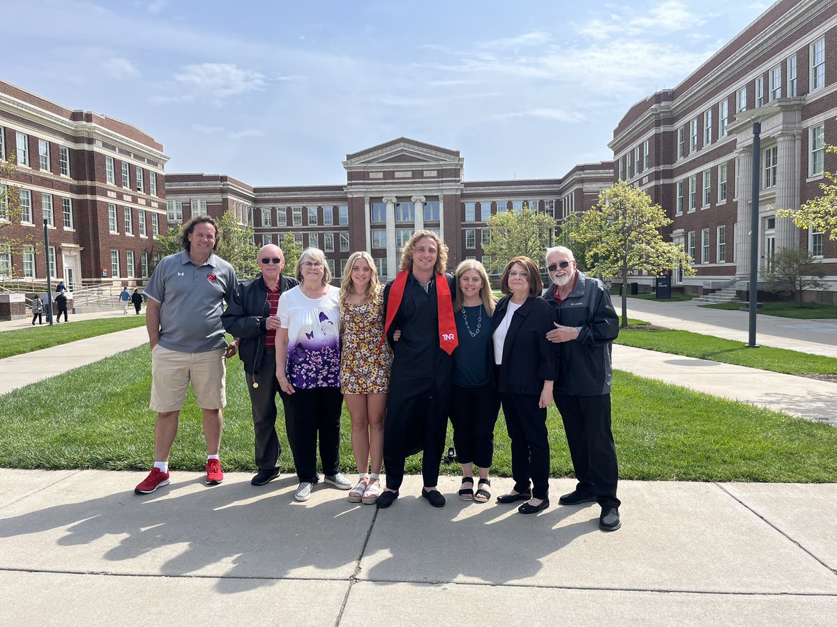 jamie bartlett tweet media