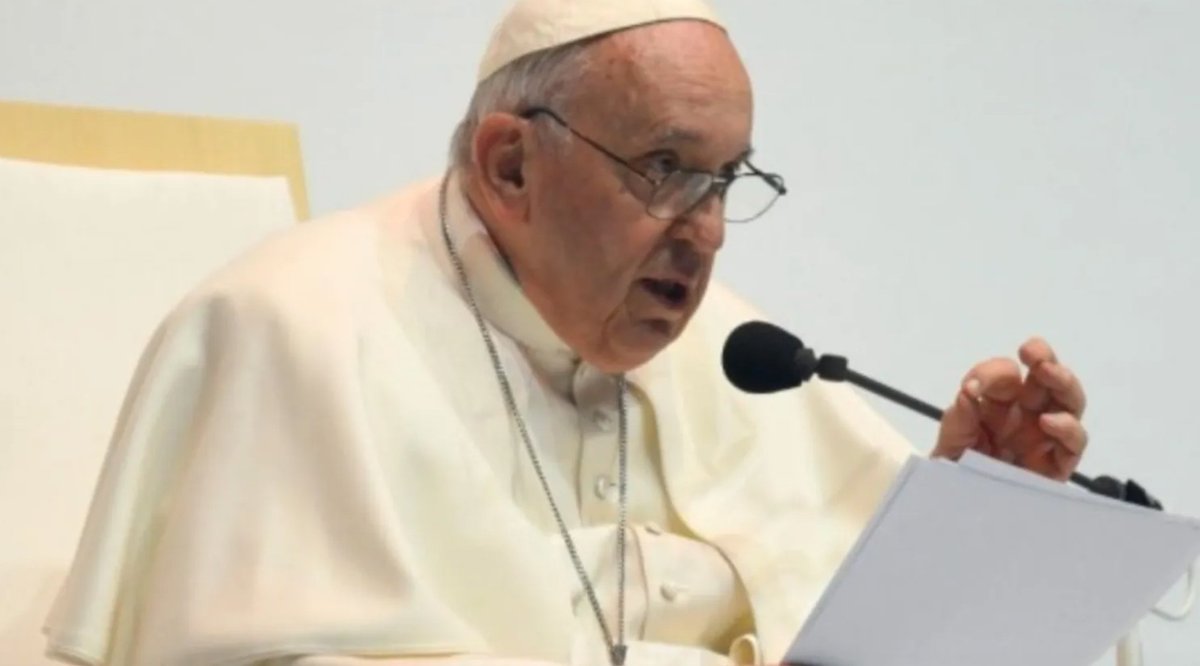 lopezdoriga's tweet photo. El llamado del papa Francisco a los jóvenes:

"No se queden pegados al celular... la vida es real, no virtual".

https://t.co/XWbc2zXqld https://t.co/HbduLb9gri
