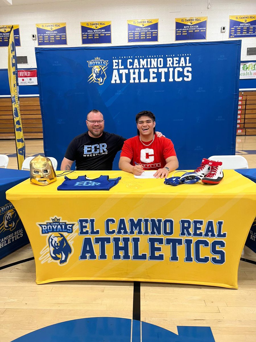 ECR Wrestling (@ecr_wrestling) on Twitter photo What a fun ride we had <a href="/Jacob__Rios/">jacob rios</a> amazing to think of what you accomplished in 4 years. So proud of you for continuing your athletic and academic career <a href="/CentralDutch/">Central Dutch</a>
Thank you to <a href="/ecr_athletics/">ECR Athletics 1</a> and <a href="/CoachDuran41/">Coach Noe Duran</a> for setting everything up. #WeAreECR #wrestling #GoDutch What a fun ride we had <a href="/Jacob__Rios/">jacob rios</a> amazing to think of what you accomplished in 4 years. So proud of you for continuing your athletic and academic career <a href="/CentralDutch/">Central Dutch</a>
Thank you to <a href="/ecr_athletics/">ECR Athletics 1</a> and <a href="/CoachDuran41/">Coach Noe Duran</a> for setting everything up. #WeAreECR #wrestling #GoDutch