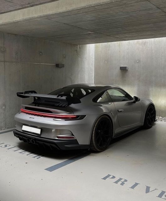 Auto_Porn's tweet photo. Porsche GT3 😛 https://t.co/XgL1esKRxQ