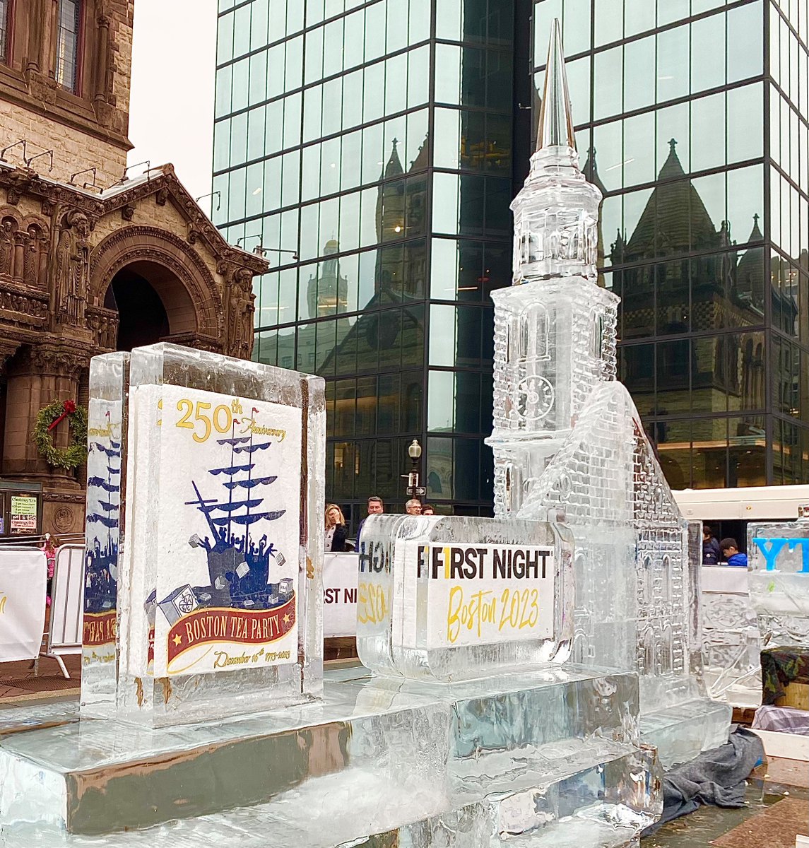 BOSTeaParty250's tweet photo. For #InternationalSculptureDay we're resharing our ice sculpture pics from First Night Boston 2023! #bostonteaparty250 https://t.co/vj58dPCsp1
