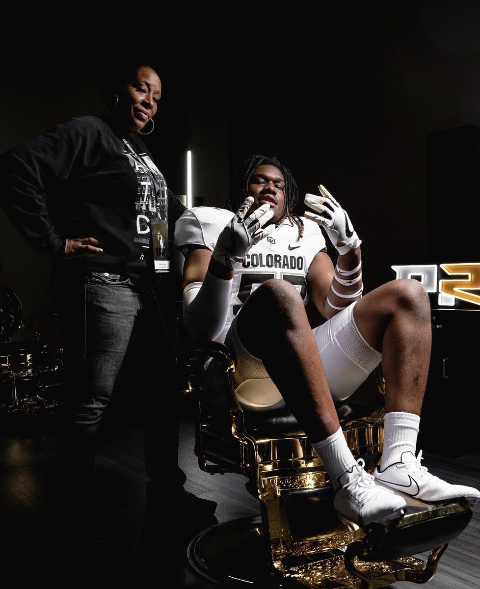 nochill1876's tweet photo. David Conner comingβ¦.π? #SkoBuffs #CUFootball #PlayForPrime #DavidConner π¦¬ππ€« https://t.co/WsnWidNKww