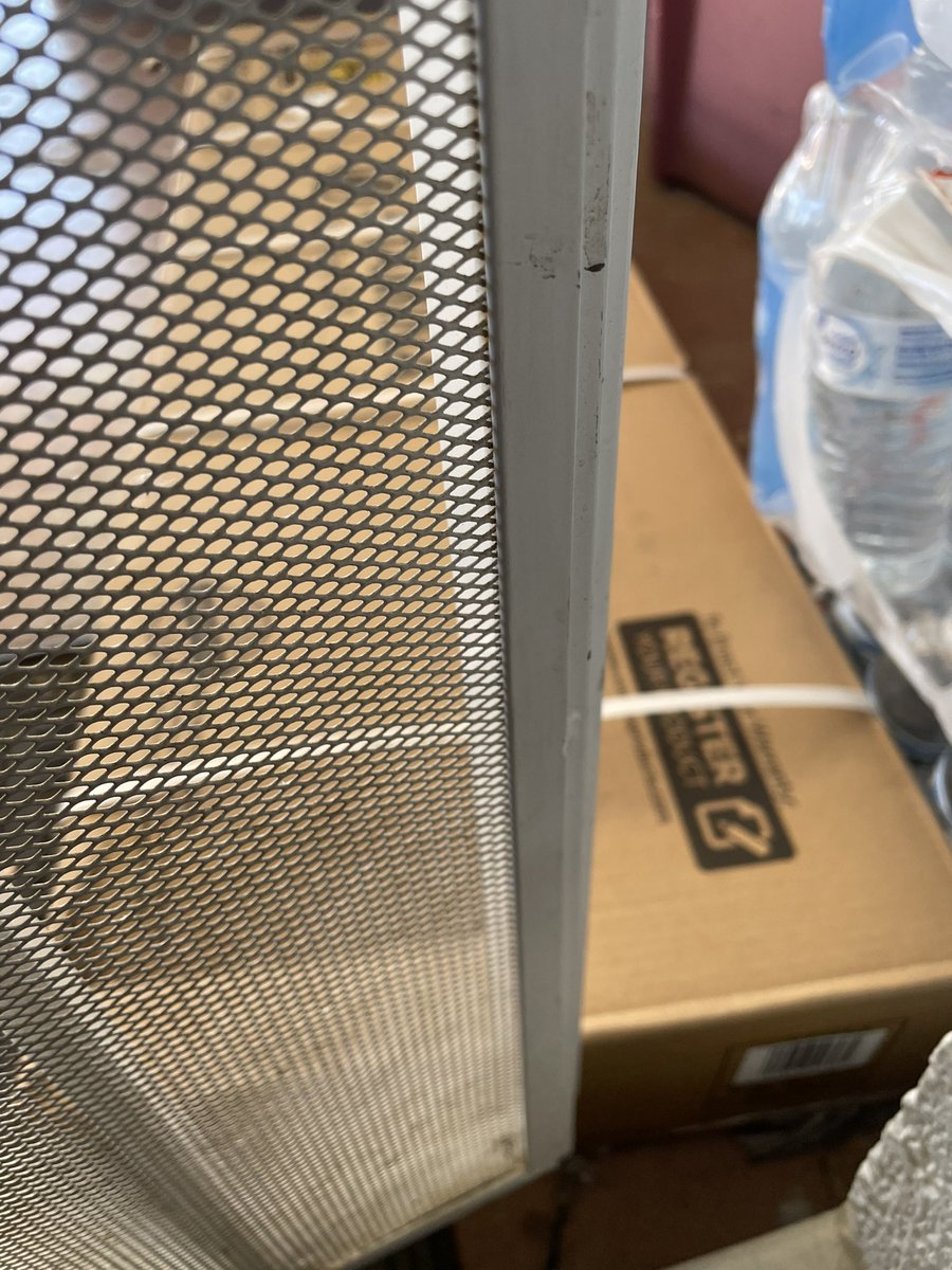 DisneyMama425's tweet photo. Thanks @UPS for putting this 55 plus pound box right in front of my door to keep it from opening all the way. 😵‍💫 https://t.co/ATPcQt6EO1