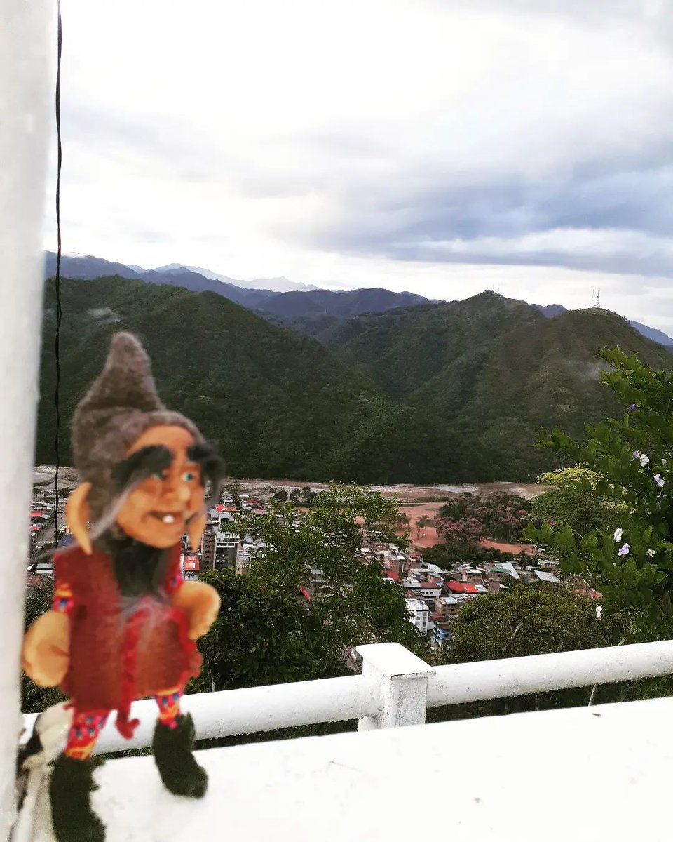 lorettagerbi's tweet photo. Ahora si no hubo lluvia, recargándonos de energía de la naturaleza!
Él más feliz!! 
laplazitadelosduendes
.
.
.
#magia #lamagiaexiste #elementales #chanchamayo https://t.co/tSRj1aUixk