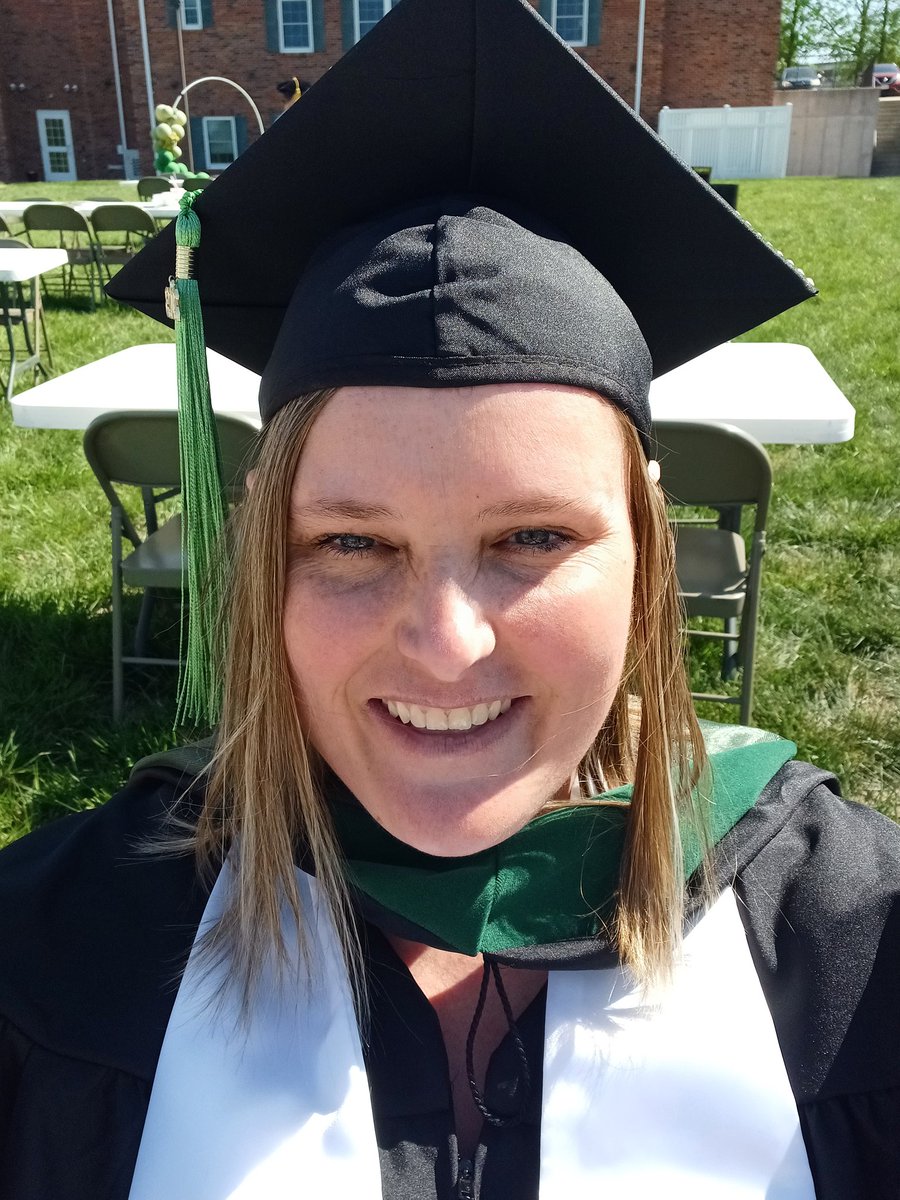 bmaibes's tweet photo. It is official. I have added 3 more letters behind my name.

Brandy Maibes MHA, MLS (ASCP)cm https://t.co/N6pKrXCLTh