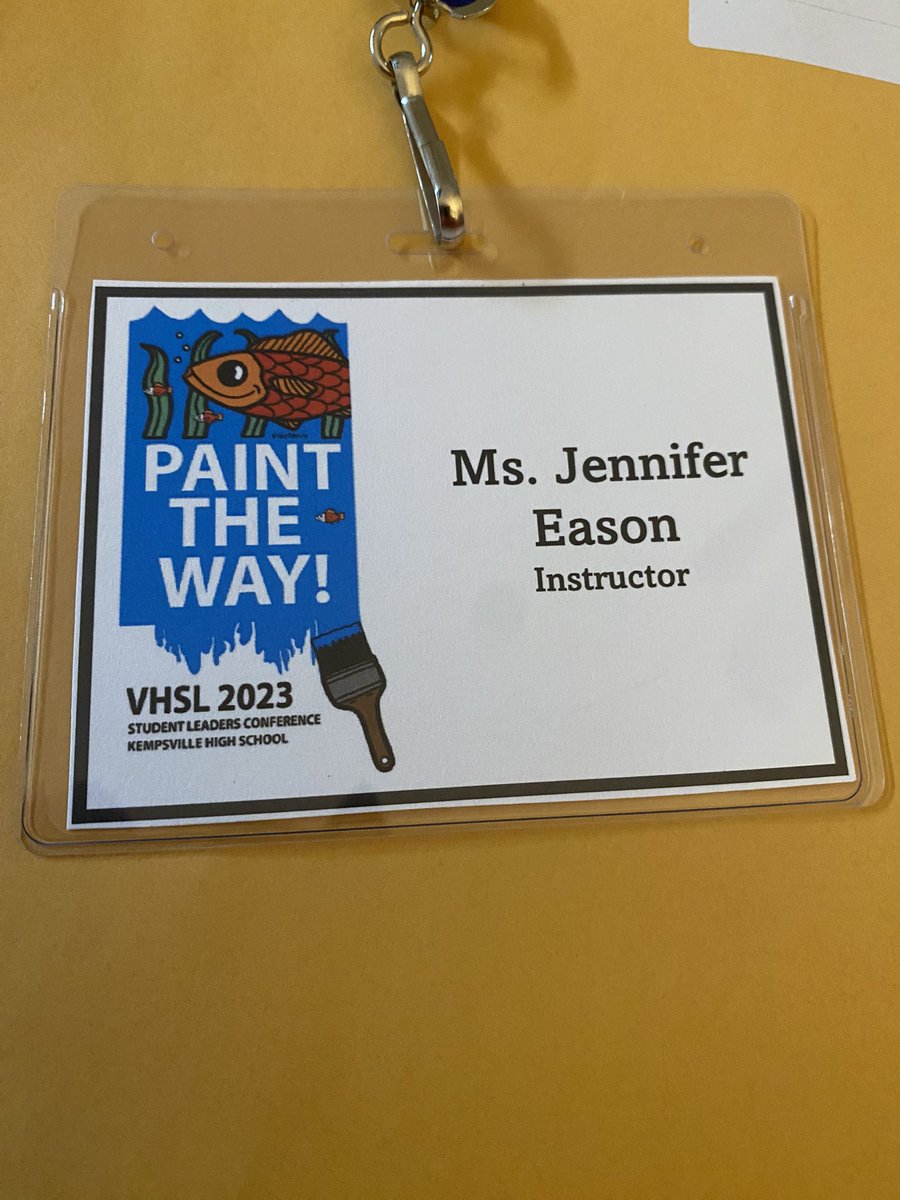 Jenn_Eason's tweet photo. Took a giant leap out of my comfort zone (aka Green Run High School) today and I LOVED it!! ! I even had kids from my hometown of Matoaca in my session! Thank you for the invitation @DrewMidgette and @MsMeghanTimlin #vhslslc2023 #LetsDoItAgain https://t.co/iv68ii6A2K