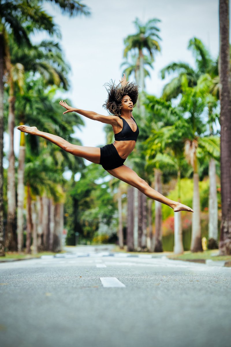 KacyGray's tweet photo. Happy International Dance Day 💪🏽 
📸 Gary Jordan https://t.co/3mspZaWULq