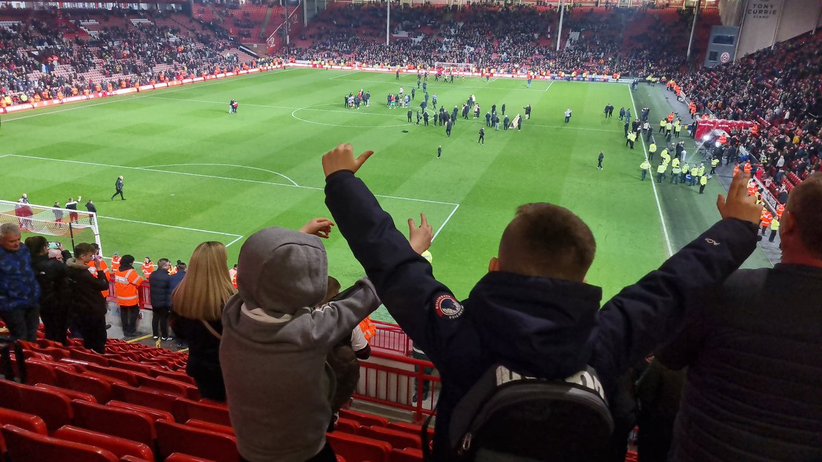 THE season of my life as a blade, up to the promise land, wembley date, but what's made it so special for me is it was the first full season with these two by my side at every game, not one 'chip butty' has gone by without me getting a lump in my throat #sufc <a href="/SheffieldUnited/">Sheffield United</a>