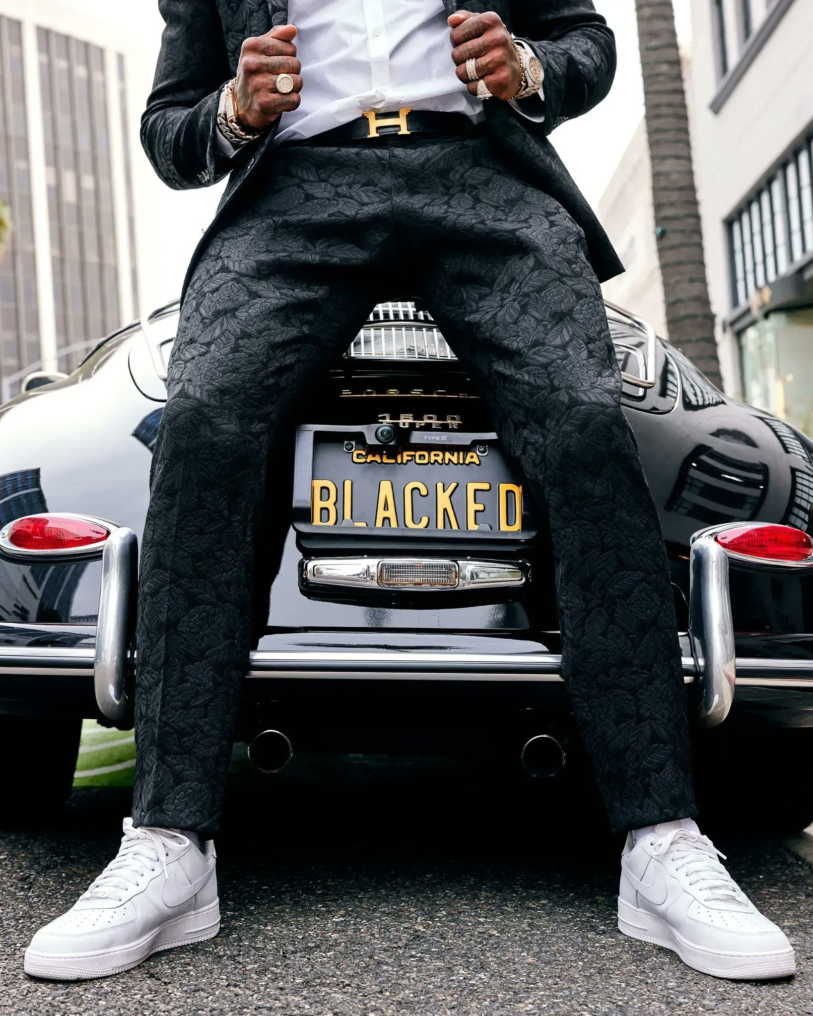 BLACKED on Twitter: "When @iamjasonluv comes thru, you roll out the red ...