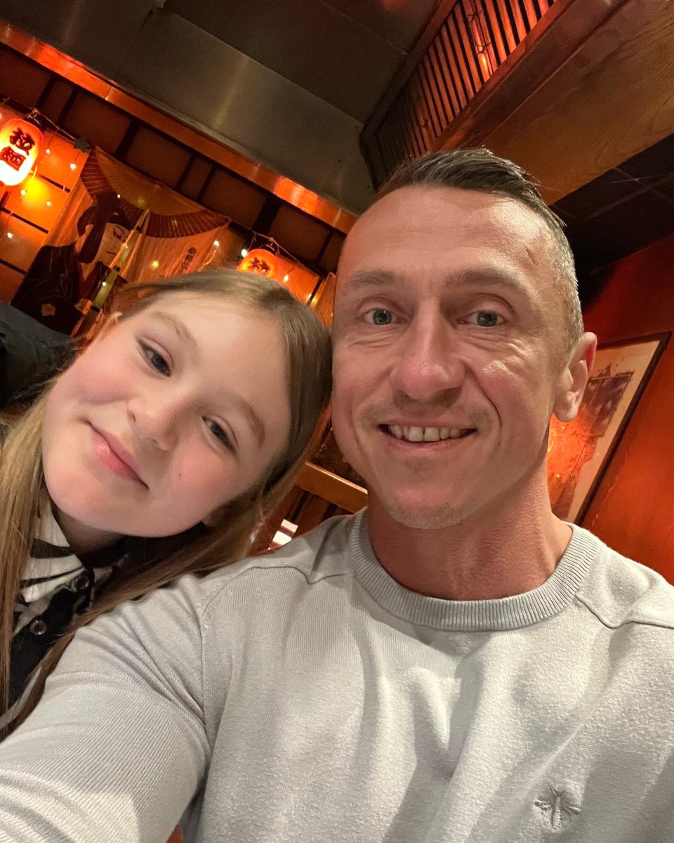 stuart7989's tweet photo. Can’t beat when I get to see you!! https://t.co/ytmiXP5Dhz