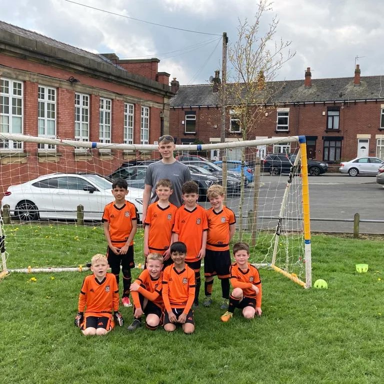 OxfordGrovejfc's tweet photo. Glorious day at Oxford Grove this morning, sun was shining and skies were blue.. 😎🌞

⚽ Player recruitment opportunity for our Under 11's squad, contact us for more info ⚽
@LancashireFA @OfficialBBDFL @BoltonFM @TheBoltonNews @Teamgrassroots #grassrootsfootball https://t.co/64VSUVxbd3