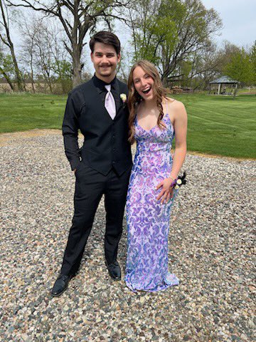 mccreah10's tweet photo. Emily Marie, our youngest… (sophomore), left for prom tonight.💔🥲. Feeling so blessed with 3 amazing kids and the life’s they are living!💪🏻🙏🏻❤️ https://t.co/NeQ5ROEvyb