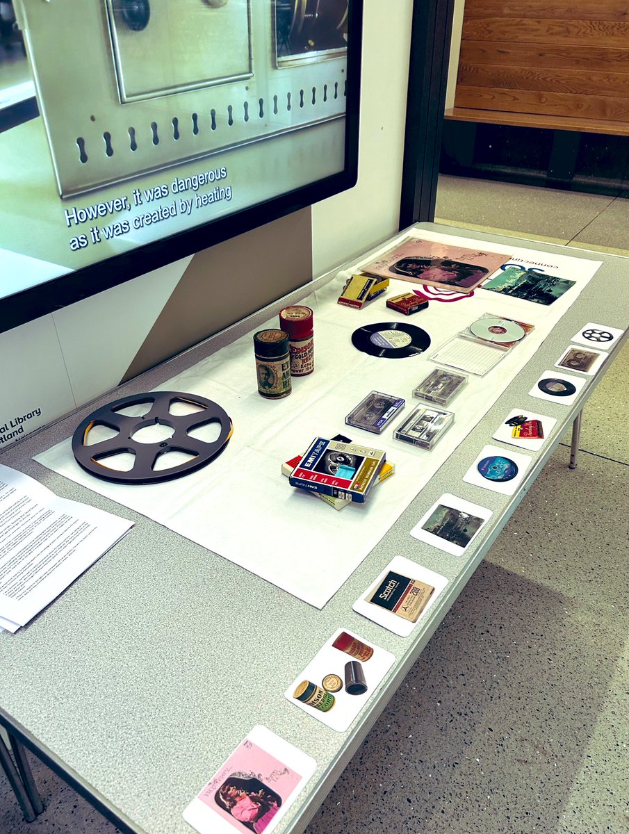 ionatytler_'s tweet photo. Had a lovely day running our pirate radio themed activities at @KelvinHall16 as part of the Museum Learning Student Takeover!  We really said: ahoy 🏴‍☠️ ✨ https://t.co/POHQZyA0cl