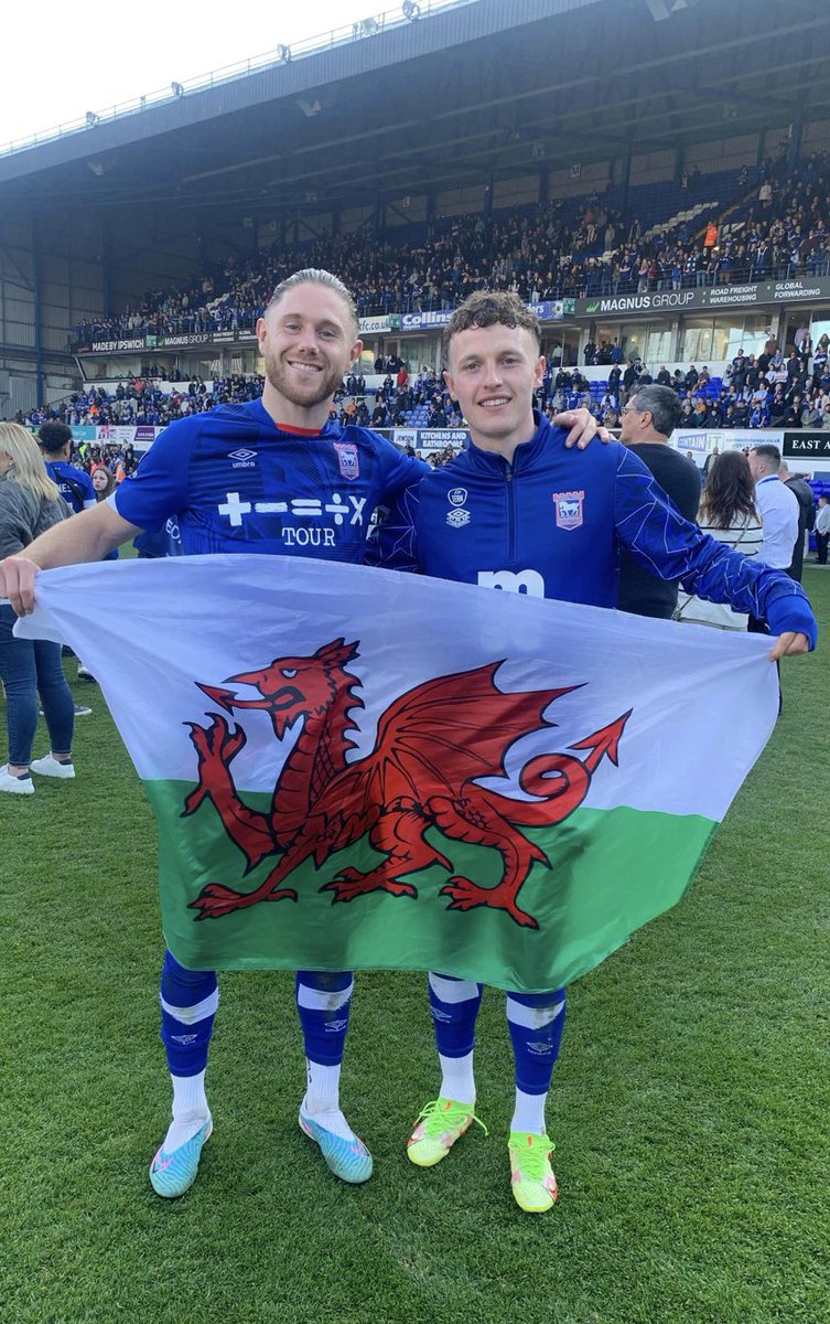 TheWelshDragon 🏴󠁧󠁢󠁷󠁬󠁳󠁿🐉 tweet media