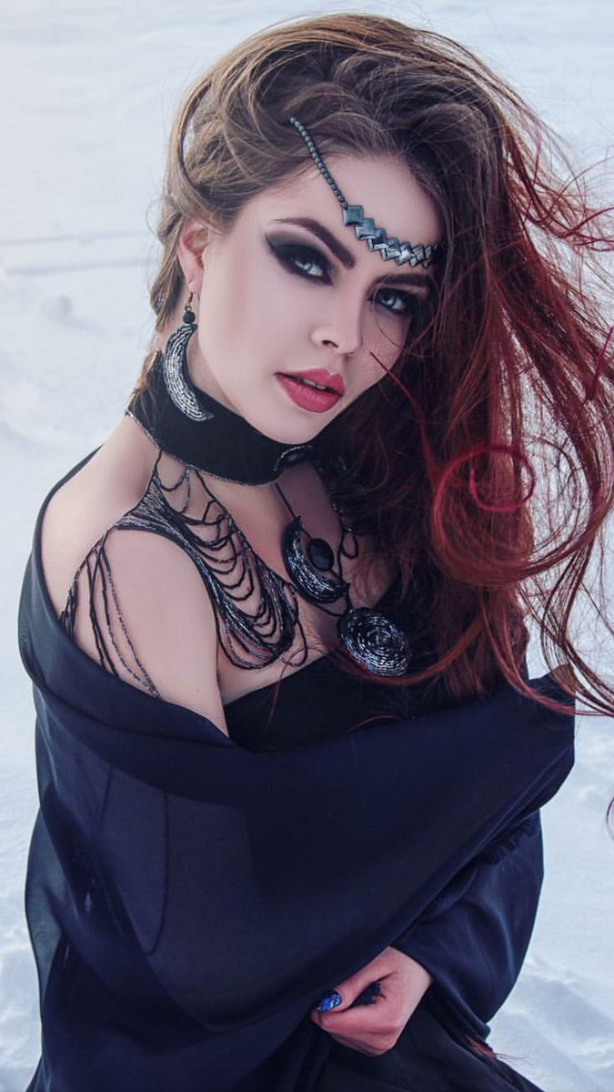 Es hora de practicar un poco de magia, pero tal cual es mi "madre" así soy yo y no les voy a revelar ninguno de mis secretos.