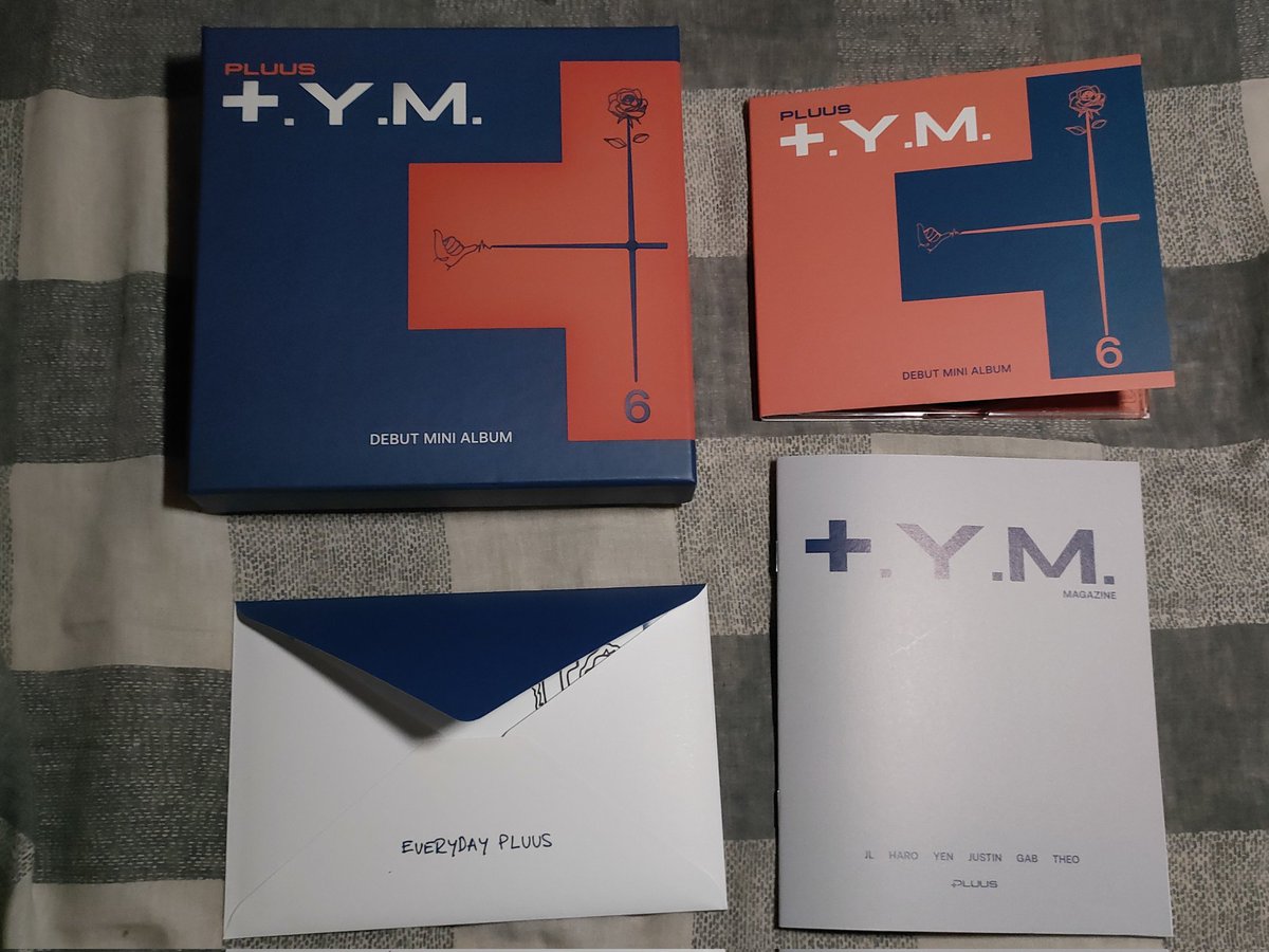 fanboydollarch's tweet photo. LFB WTS
For sale:
Unsealed PLUUS Album without Photocards/PCs
Includes: Album Box, Letters, Photo Booklet and CD.
LFS WTB #PLUUS #PLUSUS #ALWAYSPLUUS #PPOP #BNS https://t.co/XpwZS4adYJ