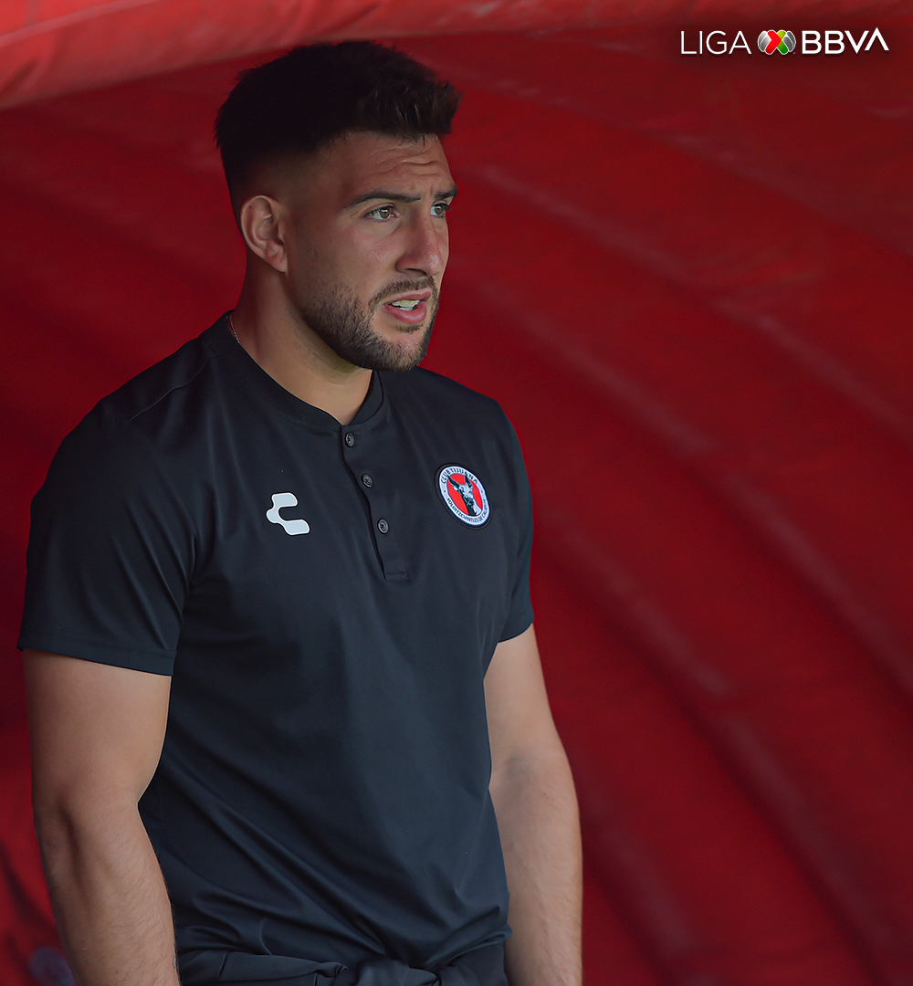 LigaBBVAMX's tweet photo. ¡¡De regreso en el Cuauhtémoc!! 🏟️

Lucas Cavallini vuelve a Puebla, lugar donde brilló del #Ap2017 al #Ap2019.

Hoy, visita a la Franja vistiendo los colores de @Xolos

#LigaBBVAMX ⚽ https://t.co/auEhiFwFOf
