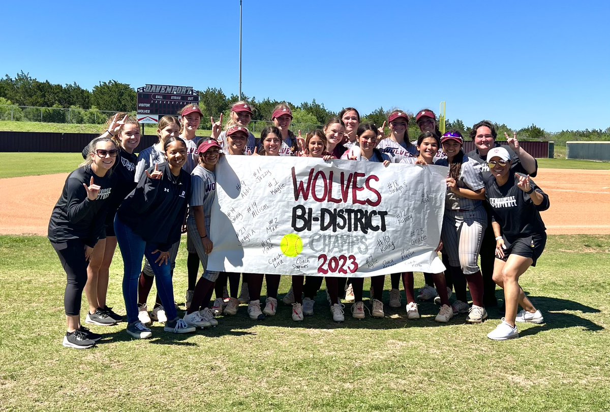 DHSWOLVES_SB's tweet photo. RUN AS ONE. So proud of this team’s competitive fight today. Won in extra innings to a tough Navarro team. We are ADVANCING, on to Round 2. 🥎🙏🏽 #Team3 #1% #Compete #Grit https://t.co/FbghJx2KYa