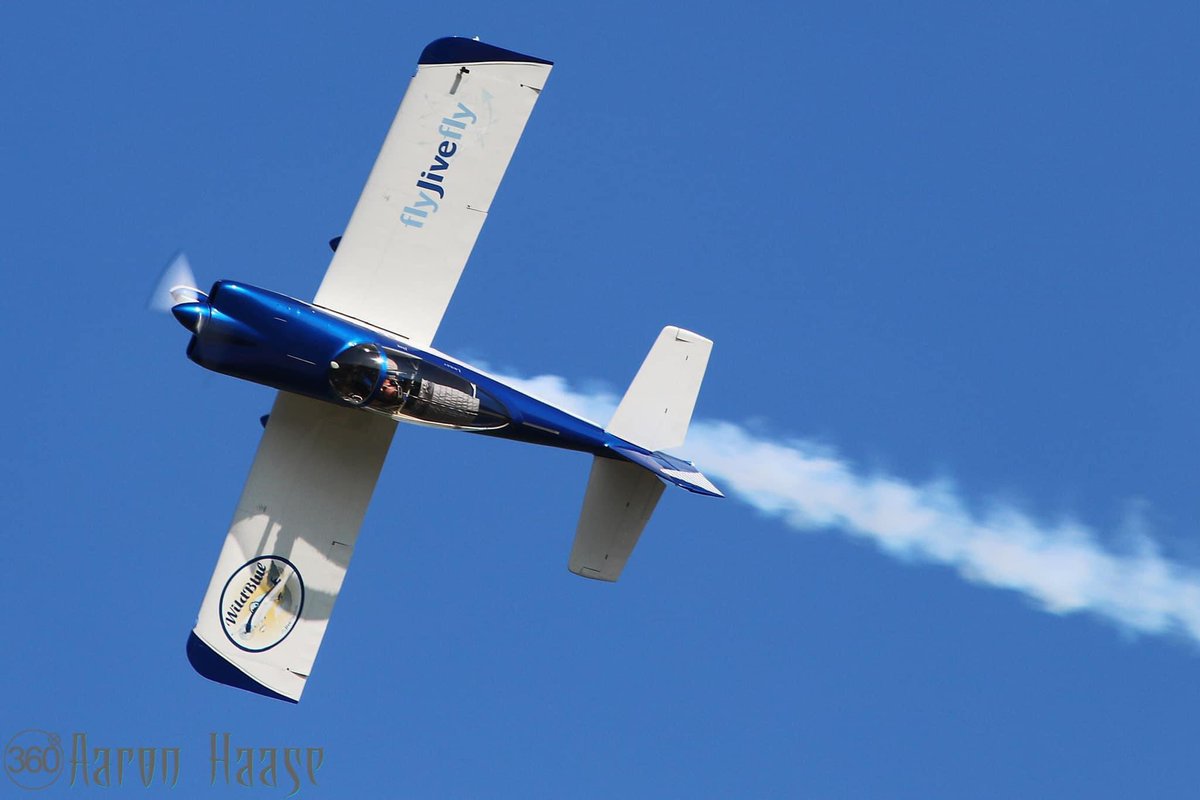 wildbluerodeo's tweet image. Wild Blue flew his first air show 10 years ago today in Tavares, Florida! 🎉 Congratulations to 10 years of air shows, Wild Blue! 💙

In-flight Photos: 📸 Aaron Haase with @AirShow_360