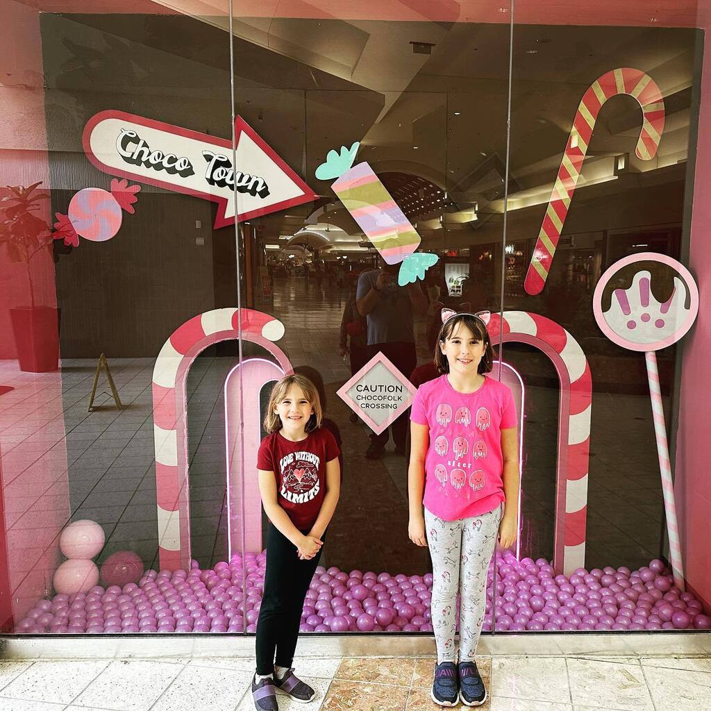 After months of Facebook ads, we finally got to Choco Town! instagr.am/p/CrorLVlPh3u/