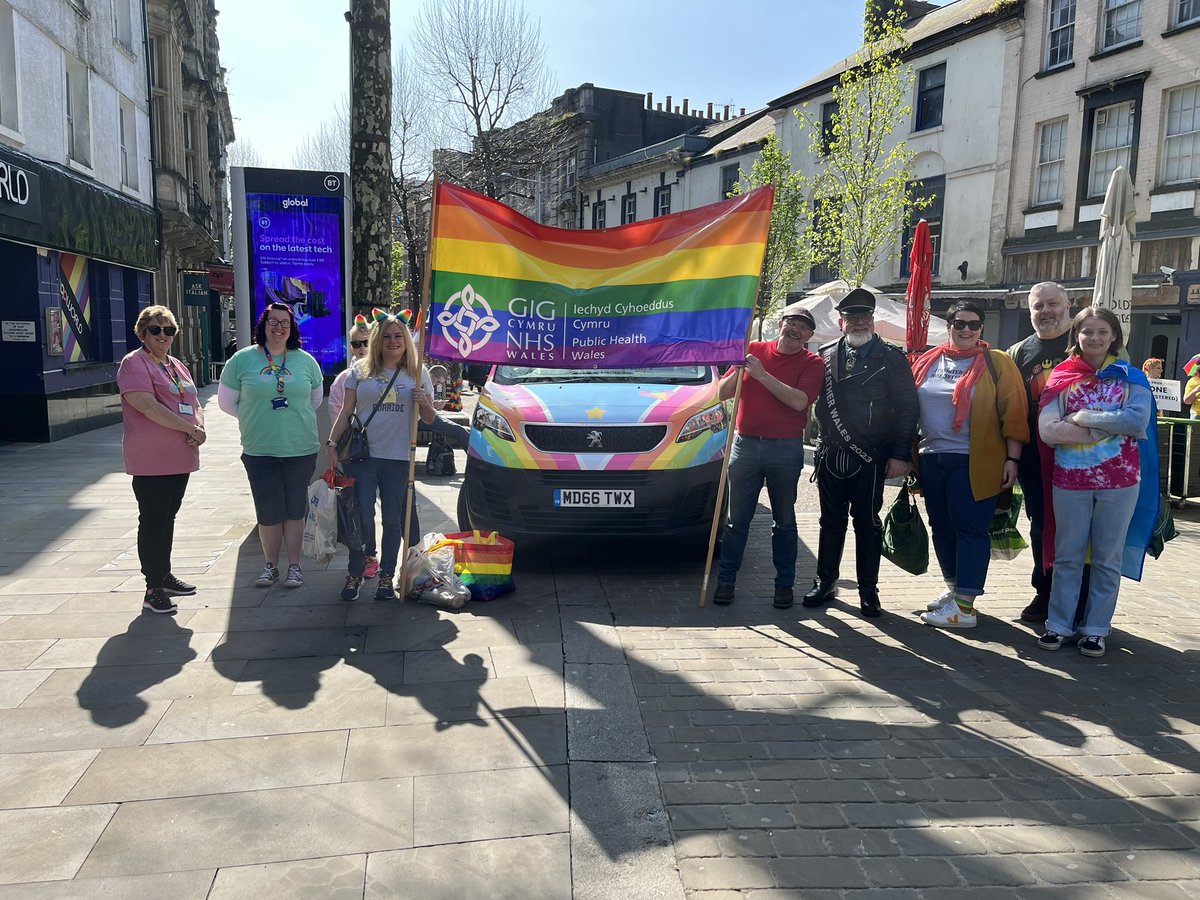 It was a wonderful day <a href="/swanseapride/">Swansea Pride</a> parade. Thanks so much to our fabulous <a href="/PublicHealthW/">Public Health Wales</a> bods for coming along and also to our extended <a href="/WelshAmbulance/">Welsh Ambulance</a> pals who joined us for the parade - #NHSWales together💜🌈 <a href="/jasonkillens/">Jason Killens KAM</a> #SwanseaPride2023 🏳️‍🌈🏳️‍⚧️