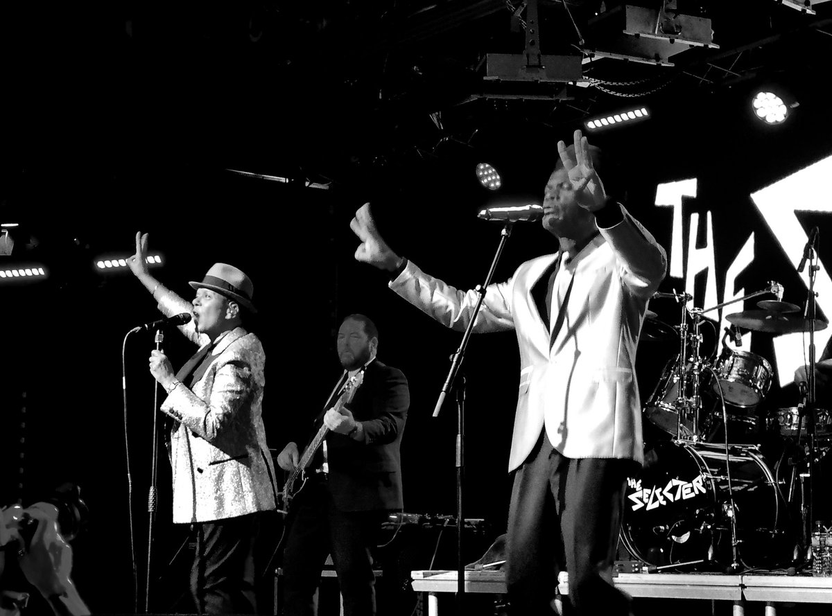 BarbaraCossey's tweet photo. @TheSelecter Great set tonight @epicstudio https://t.co/k06tjhftmc
