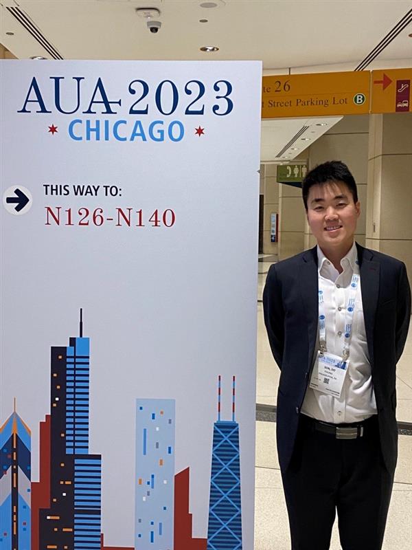 OncLive.com (@onclive) on Twitter photo Thanks <a href="/UrologyYoung/">Young Son</a>, of <a href="/JeffNJurology/">Jefferson NJ Urology</a>, for highlighting data on the risks of urinary and bowel anastomotic failure in patients with pT2-T4 bladder cancer undergoing radical cystectomy #AUA23 <a href="/AmerUrological/">Amer. Urol. Assn.</a>. Check back on OncLive.com for the full interview Thanks <a href="/UrologyYoung/">Young Son</a>, of <a href="/JeffNJurology/">Jefferson NJ Urology</a>, for highlighting data on the risks of urinary and bowel anastomotic failure in patients with pT2-T4 bladder cancer undergoing radical cystectomy #AUA23 <a href="/AmerUrological/">Amer. Urol. Assn.</a>. Check back on OncLive.com for the full interview