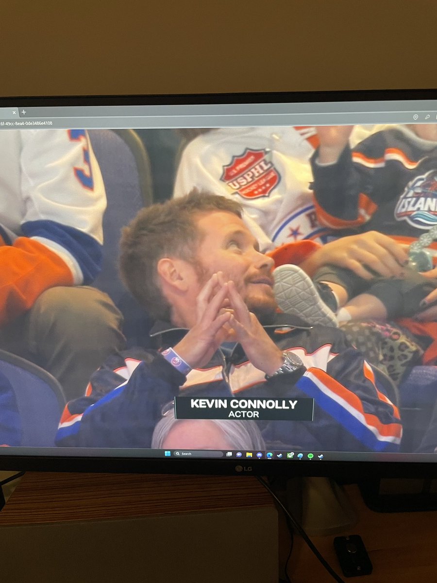 BoProblemo's tweet image. Was gutted for islanders fans last night