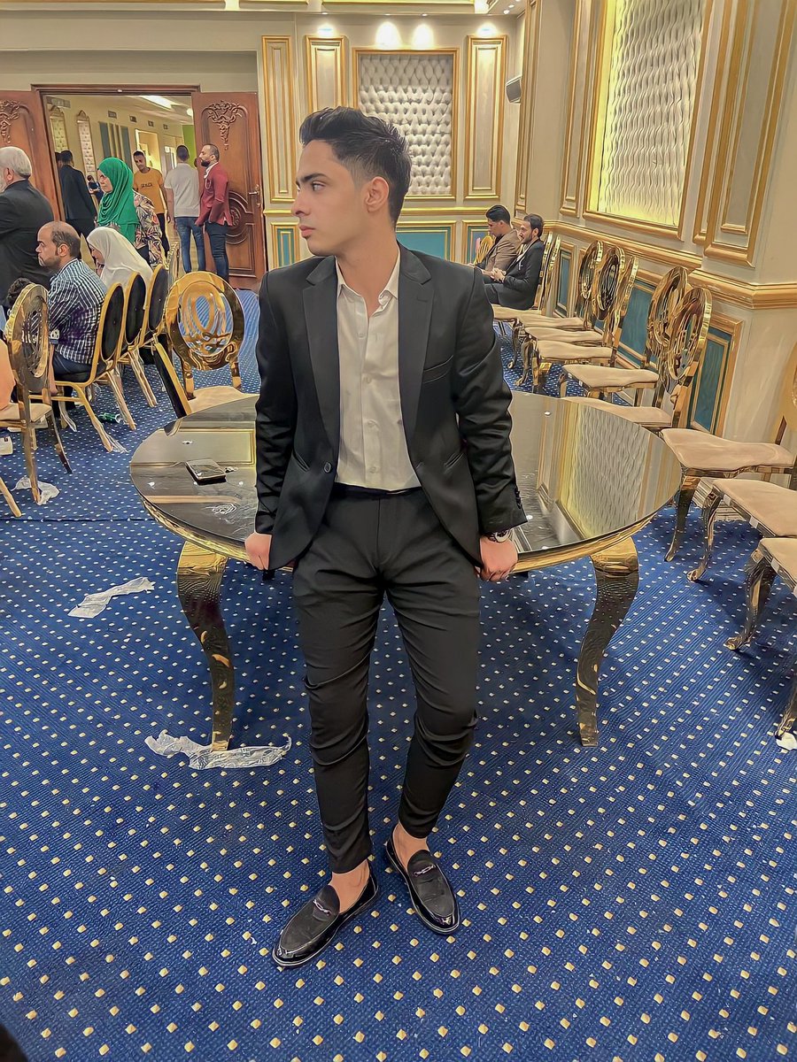 Tarek__mo7amed's tweet photo. 🤵🖤✨. https://t.co/DSu8PPfaUV