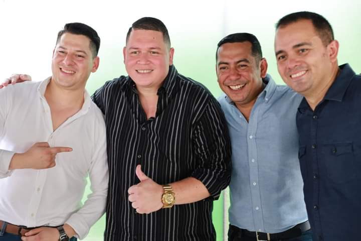 kaleffbonilla's tweet photo. Agradezco la invitación por parte del IMJ al #NewGenerationFest, evento conmemorativo para cerrar el mes de la creatividad e innovación, donde se realizó una feria de emprendedores con jóvenes de los 6 distritos de San Salvador, un festival de talento, y muchas actividades. https://t.co/uzwxJKOfW1