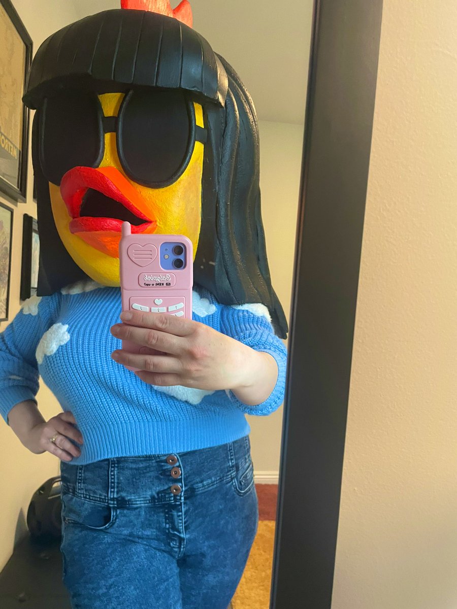 RockinRobin_RCH's tweet image. I love my new sweater ☁️ ⛅️ 🌧️ #cloudcore