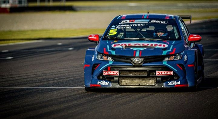 💪🏻Tras la clasificación, Paladini Racing ya piensa en la carrera Endurance de Termas de Río Hondo

🏁 Resultados:

P1: Reis - Barrio (Cupra León Competición TCR #77)

P10 Yannantuoni - Pezzini (Toyota Corolla GRS TCR #5)

P12 Rosso - Farroni (Toyota Corolla GRS TCR #2)