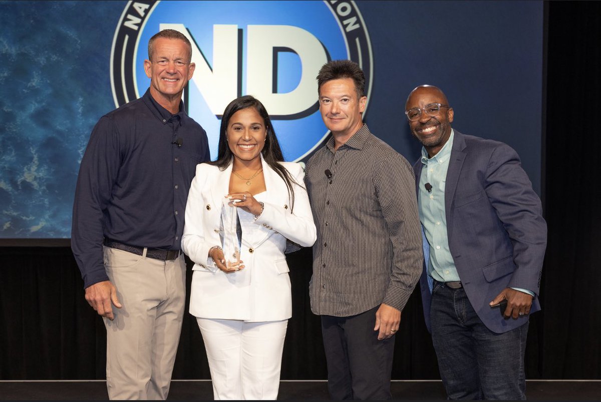 Alejandra castillo tweet media