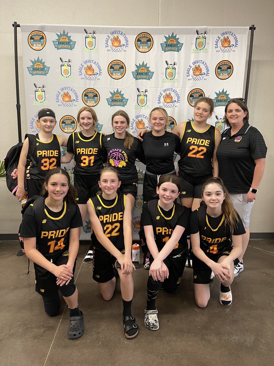 tristpridebball's tweet photo. Big shoutout to Tri-State Pride 2029. They finished 2-0 in pool play today at Bracket Sportz@The Bride tournament. #TSP2029🦁 @BracketSportz1 https://t.co/kNMlLTyXls
