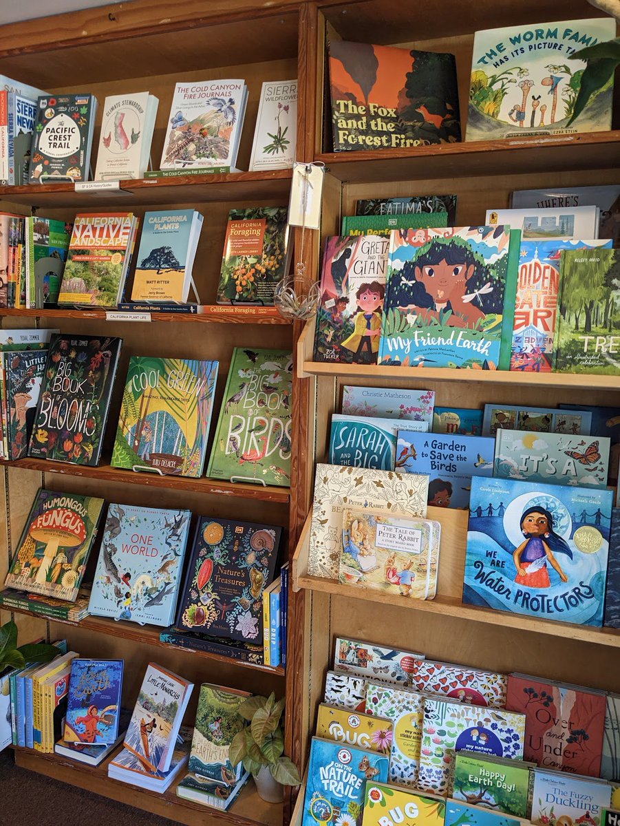 SFBGS's tweet photo. Happy Independent Bookstore Day from our little Garden Bookstore ๐๐๐ชด
Weโre online, too, if you canโt come see us in person: https://t.co/KSxIklx7gh
All proceeds support the Gardens ๐ฑ
#IndependentBookstoreDay #SFBotanicalGarden #GardensofGoldenGatePark https://t.co/dooyzTTKrI