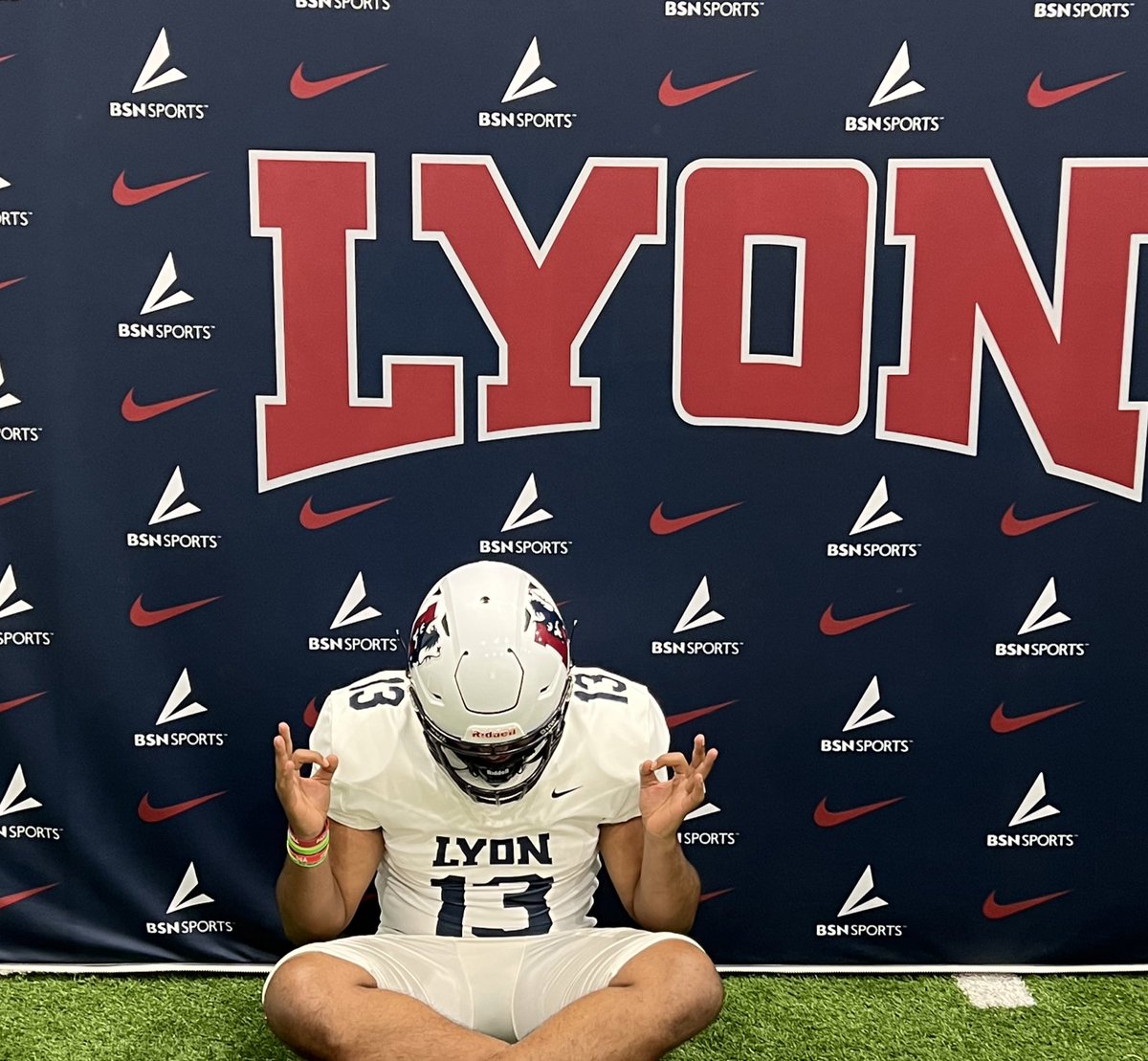 CameronMooreee's tweet image. Thanks for having me Lyon❤️ @_Lyon_Football @LyonHBC @shawfootball1 @DC_Sports_706 @CoachPcock @CoachGarner43