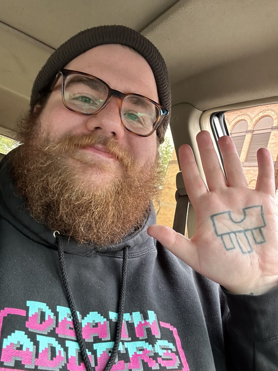 Burgaltron's tweet photo. hi i took walk ins all day and made these https://t.co/fTtKJQjpu9