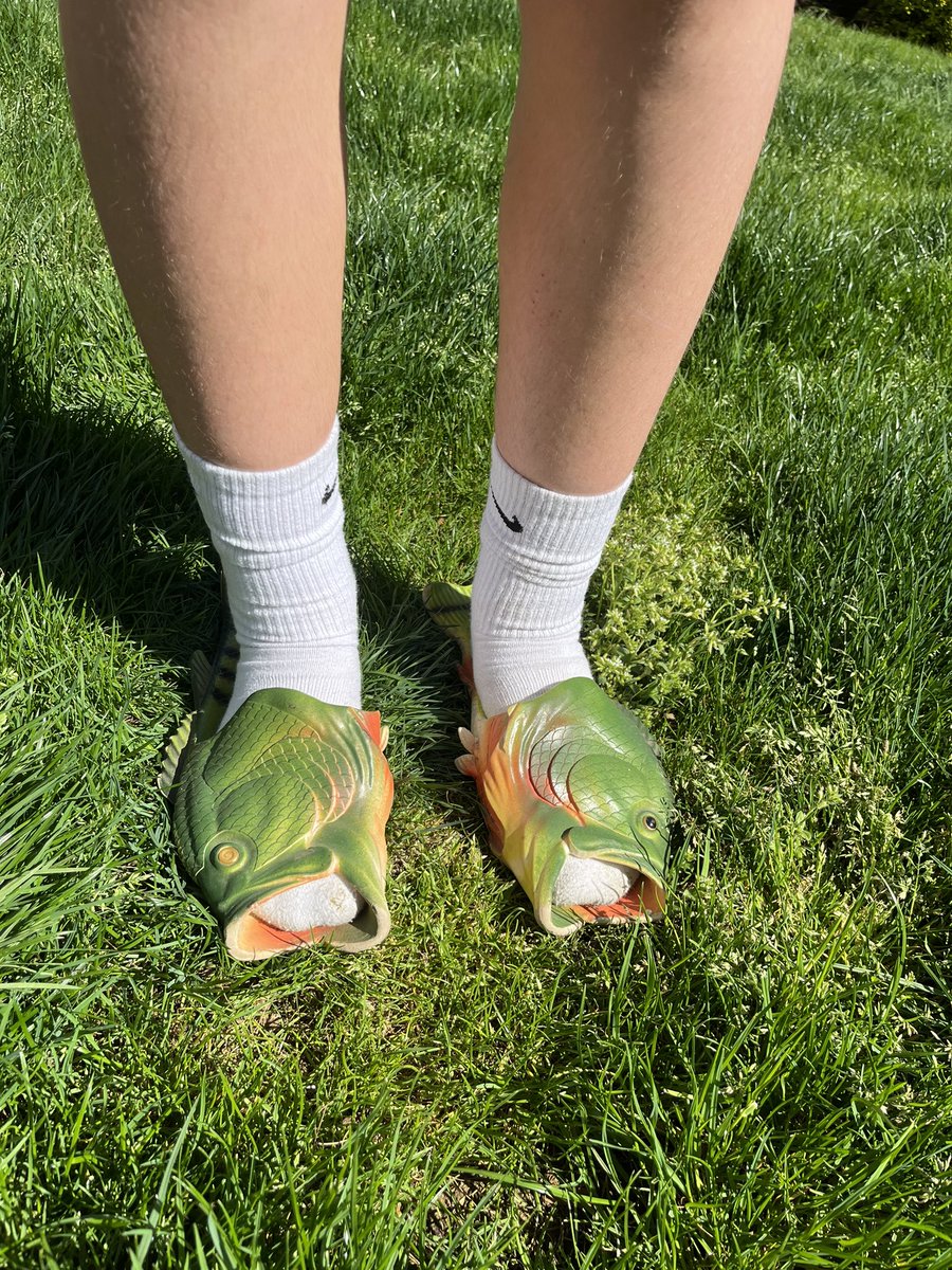 TeresaZimmers's tweet photo. A beautiful morning to stride in solidarity with those affected by and working to eradicate #PancreaticCancer. My son came in third, running in his fish-flops! @PanCAN #PanCANPurpleStride @FlavioRochaMD @OHSUpancreatic https://t.co/Q9kiKTmgTa
