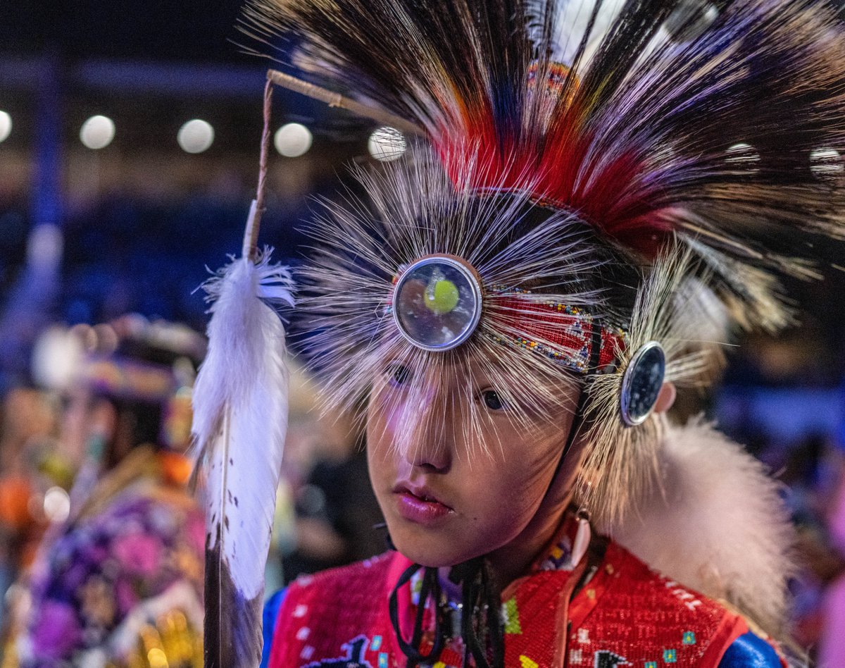 rosalesquique's tweet photo. Feels great to be back shooting again. These are images from the #gatheringofnations in #abq #newmexico for https://t.co/9cTVcosBZH #nativepride #indigenous#nativeamerican #powwow #nikonz9 https://t.co/sd6lYge6gO