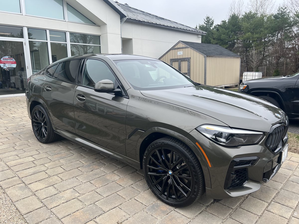 BMWStratham's tweet photo. Don't you just love the Manhattan Green on this #SOLD 2023 #BMW X6 xDr40i M Sport?

#AcceleRide #BimmerNation https://t.co/XLVStOjdJO