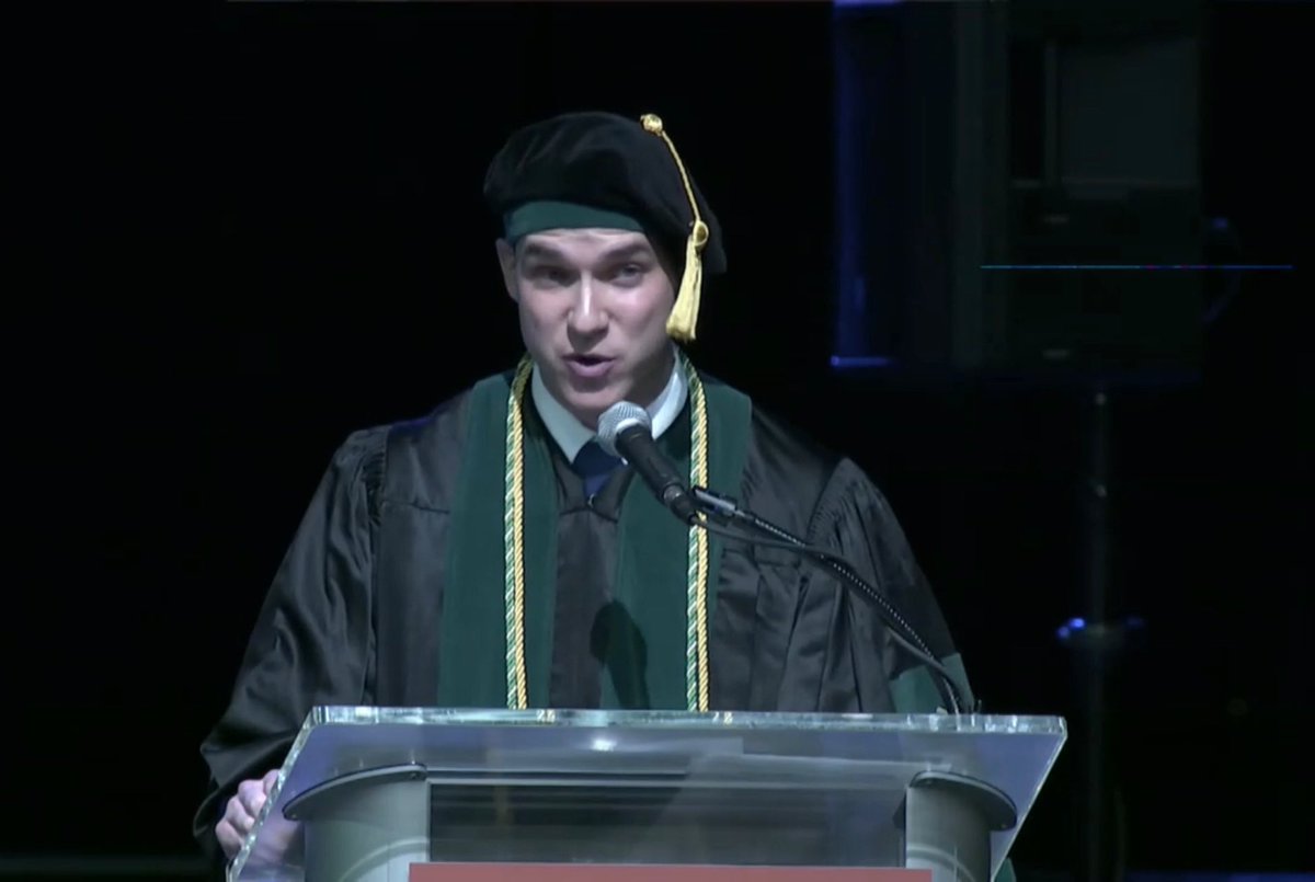 JohnBiebig's tweet photo. John Biebighauser, M.D.
This has been a dream so many years in the making. Eternally grateful to @mcgovernmed for a stellar education and lifelong friendships. It was an honor to speak to my classmates who I love so much and celebrate their hard work and passion! https://t.co/sPNnsoUPhm