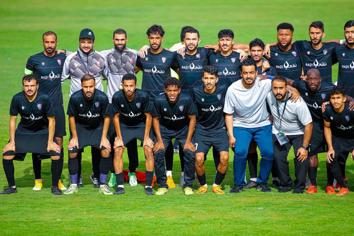 ma7481101's tweet photo. الحمدلله الف مبروووووك على الصعود الى دوري #يلو شكرا لمحبين #الجندل  شكرا للاداره والجهاز الفني ولأخواني الاعبين 
تستاهلون كل خير يا أهل #الجوف 

الحمدلله دائماً وأبداً 🤍💜
@aljandalclub1 https://t.co/BBune4htVU